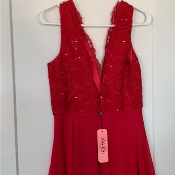 Dress - Picture 2 of 3